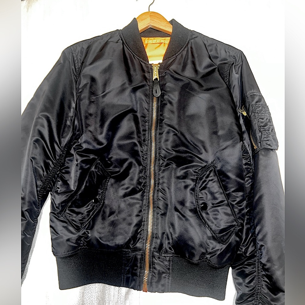 Alpha industries bomber jacket